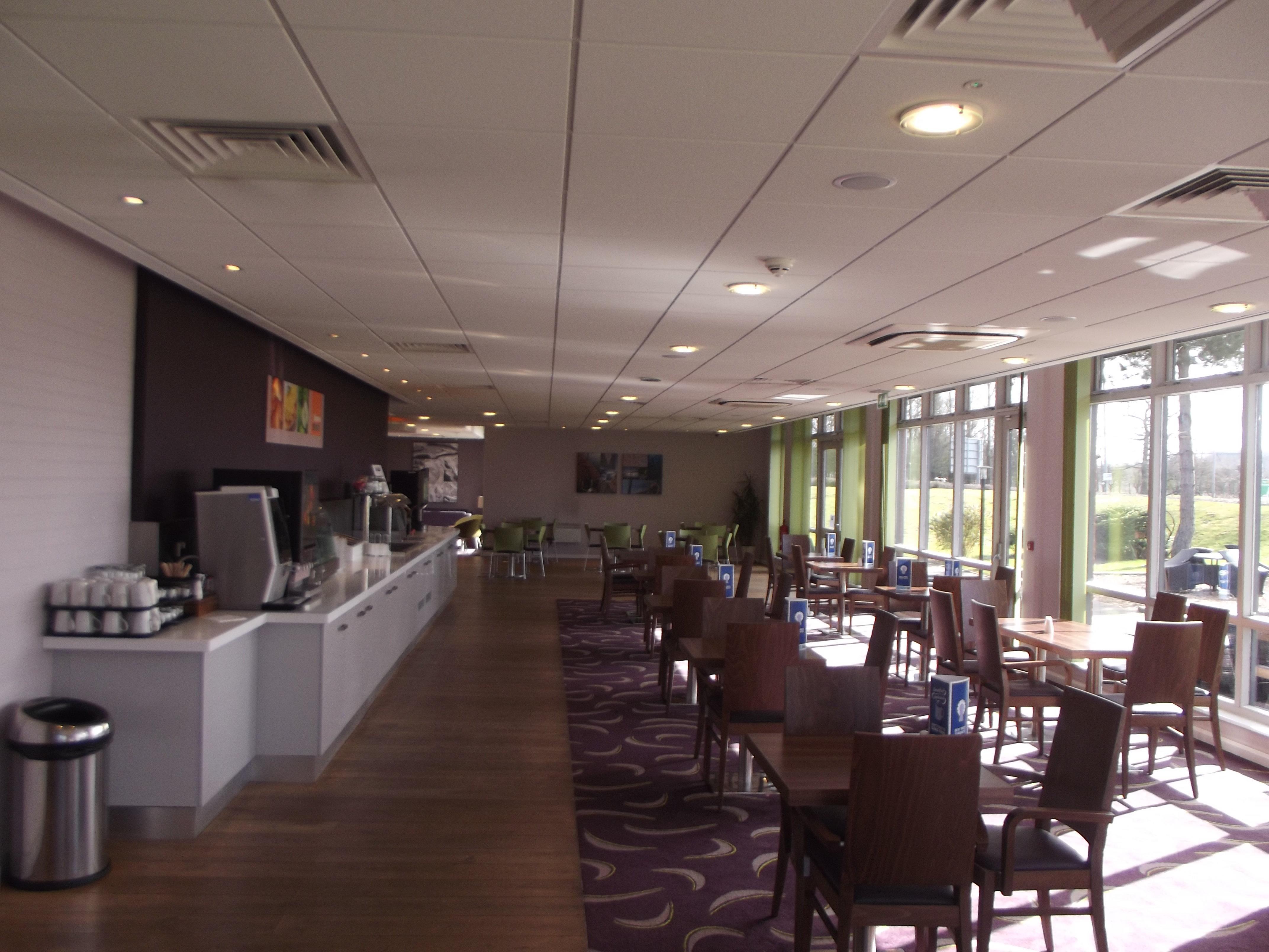 Holiday Inn Express Preston South By Ihg מראה חיצוני תמונה