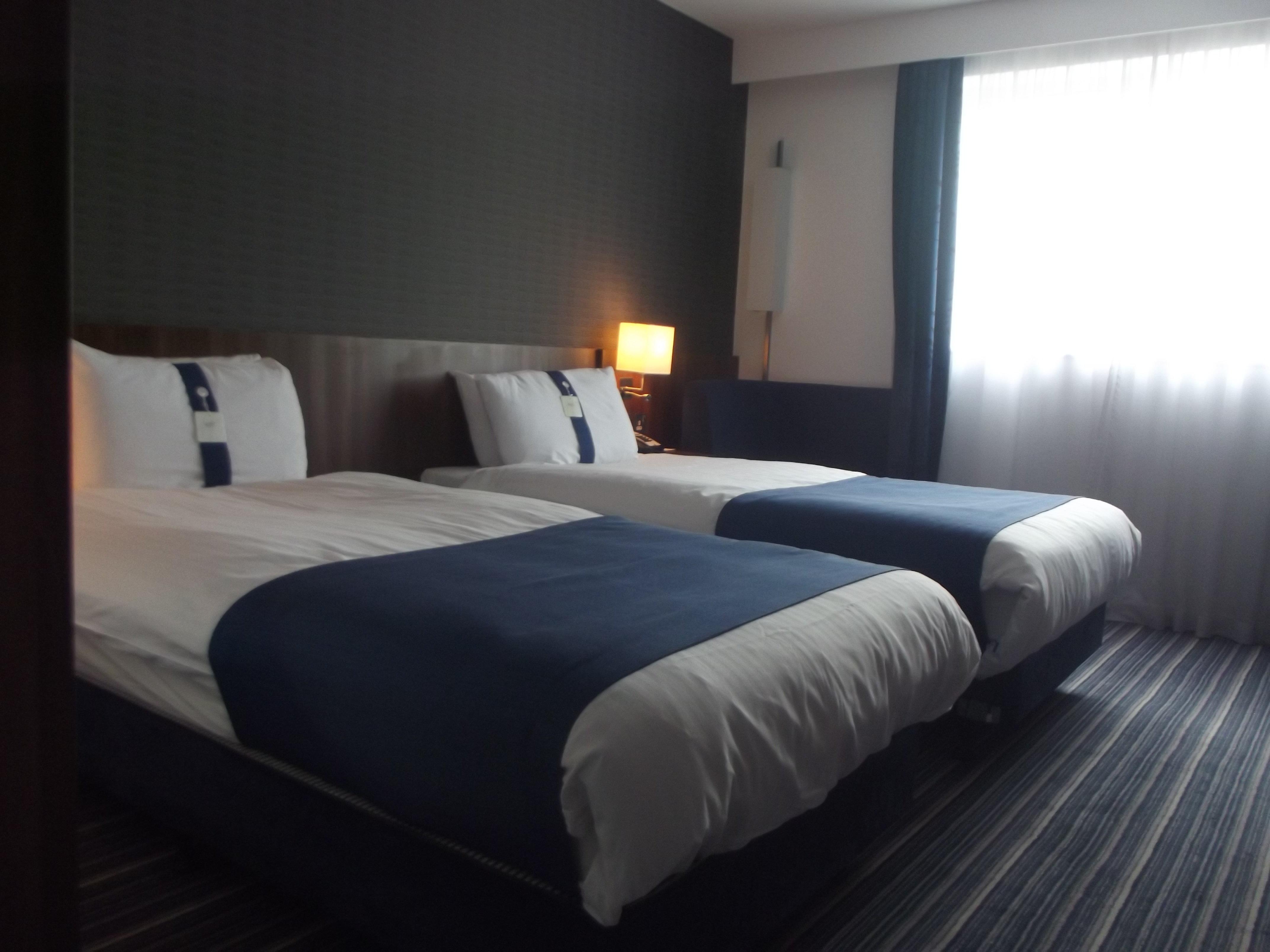 Holiday Inn Express Preston South By Ihg מראה חיצוני תמונה